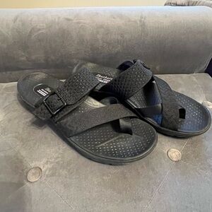 Skechers Women's Black Cross-Strap Sandals